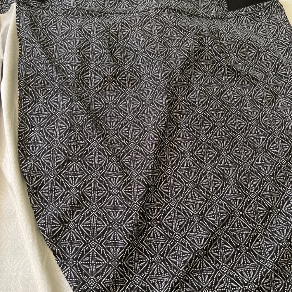 Rip Skirt - Picture 3 of 4